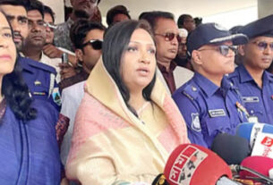 ফ্যামিলি কার্ড বিতরণ নিয়ে বৈষম্যের অভিযোগ উড়িয়ে দিলেন ফারজানা শারমীন