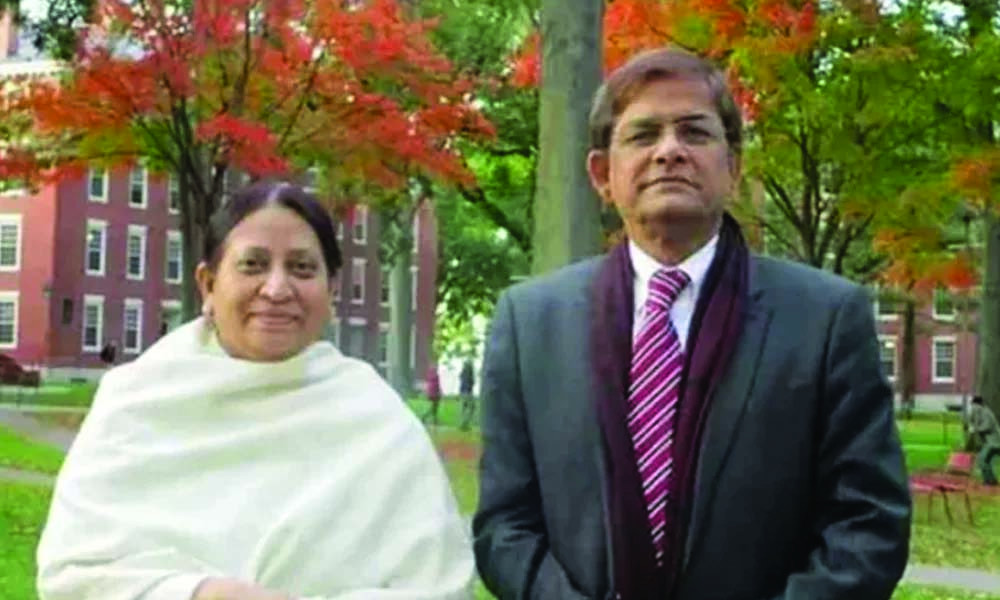 নিয়মিত চেকআপে বিদেশ সফর; রাতে ঢাকা ছাড়ছেন বিএনপি মহাসচিব — দৈনিক দুর্নীতির বার্তা BNP Secretary General Mirza Fakhrul leaves for Singapore with wife for medical checkup — Dainik Durnitir Barta —— dainikdurniti.com —