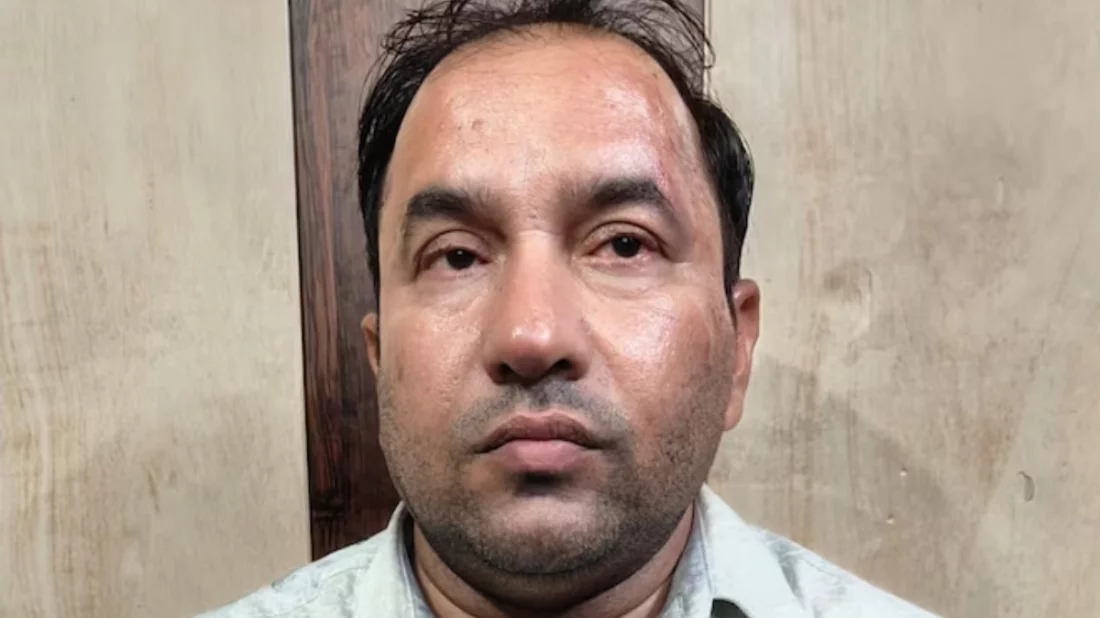 লখনৌ বিশ্ববিদ্যালয়ের অভিযুক্ত শিক্ষক পরমজিৎ সিং